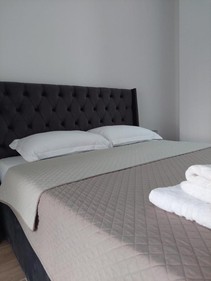 Gex Apartments Τίρανα Εξωτερικό φωτογραφία