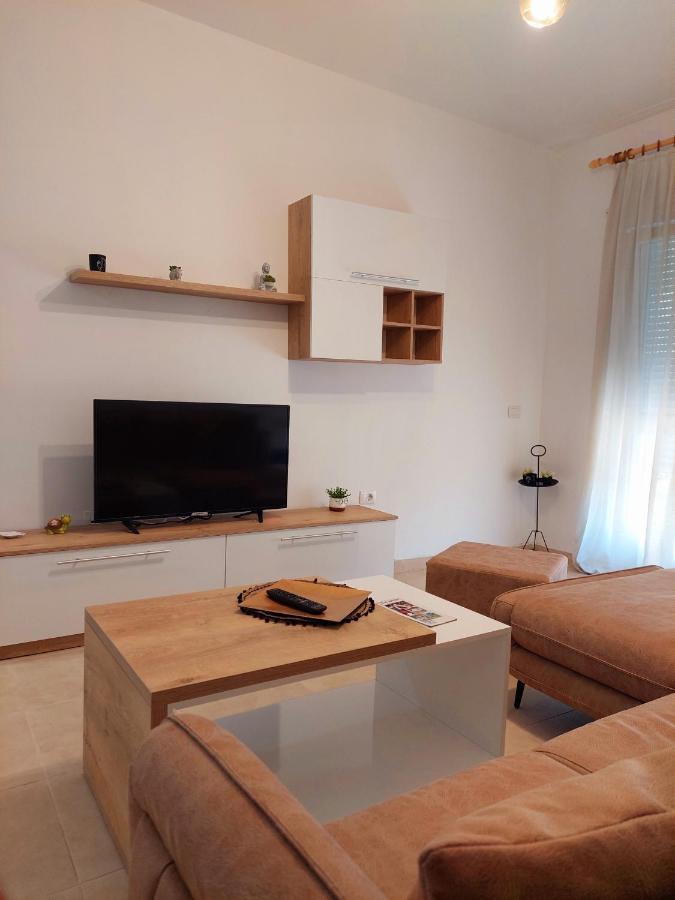 Gex Apartments Τίρανα Εξωτερικό φωτογραφία